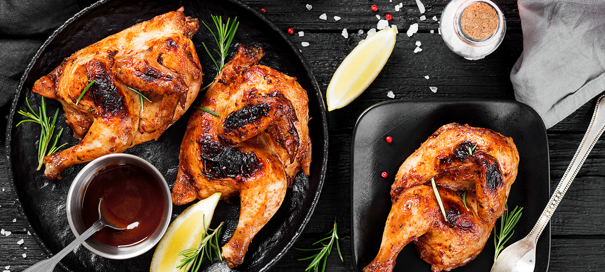 Poulet entier en croûte de sel aux citrons grillés